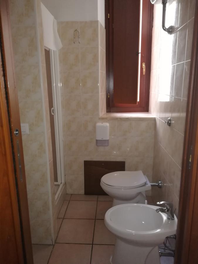 Hostel Marina Cagliari Eksteriør bilde